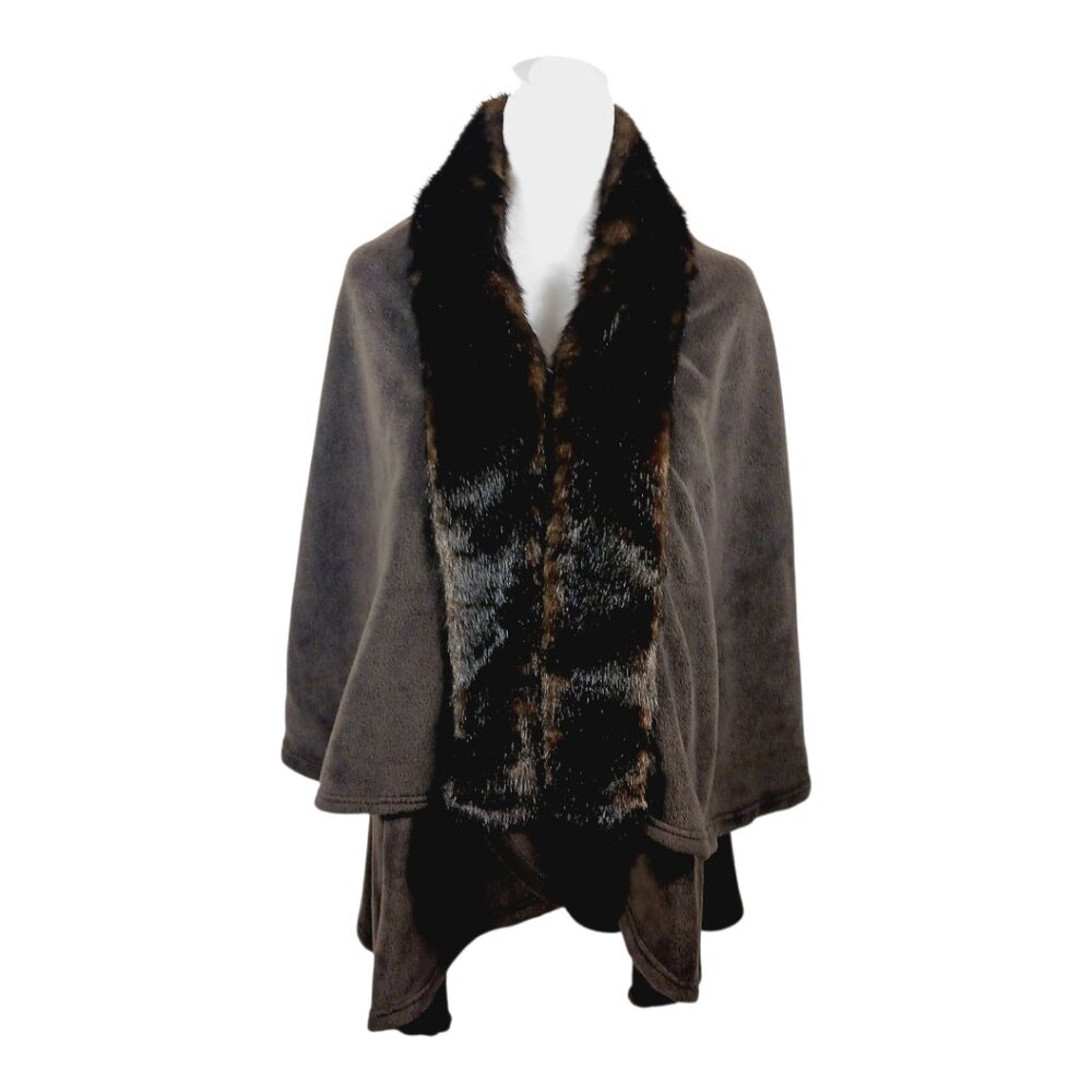 Parkhurst, One Size, Brown Fleece Cape With Faux Fur Collar, Has Inside Armholes